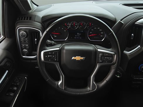 Used 2023 Chevrolet Silverado 2500 LTZ image 17