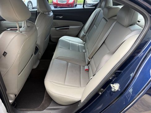 Used 2015 Acura TLX w/ Technology Package FWD image 9
