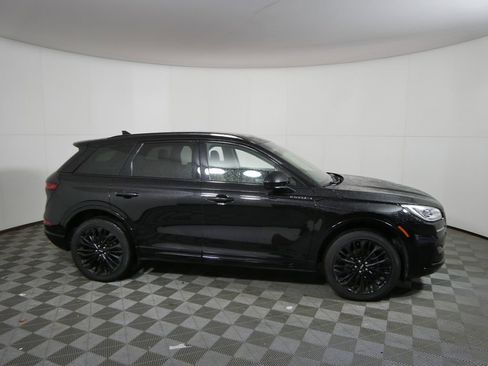 Used 2023 Lincoln Corsair Reserve w/ Jet Appearance Package image 2