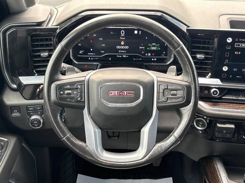 Used 2022 GMC Sierra 1500 Elevation w/ X31 Off-Road Package AWD/4WD image 25