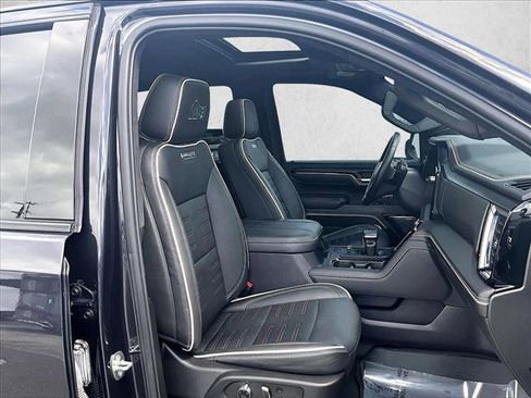 Certified 2024 GMC Sierra 1500 AT4X w/ AT4X AEV Edition image 9