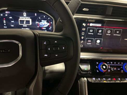 New 2026 GMC Sierra 3500 Denali Ultimate w/ LPO, Black Badging Package AWD/4WD image 15