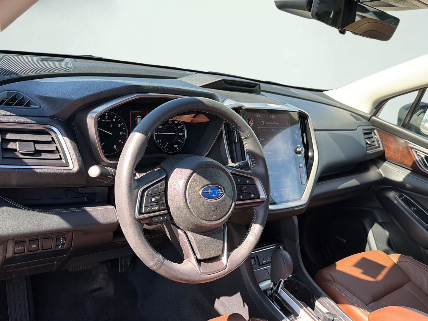 Used 2024 Subaru Ascent Touring w/ Popular Package #2 AWD/4WD image 14