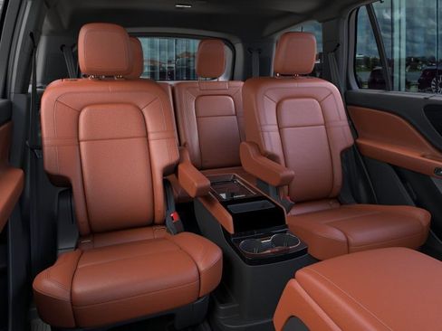 New 2026 Lincoln Aviator Reserve AWD/4WD image 11