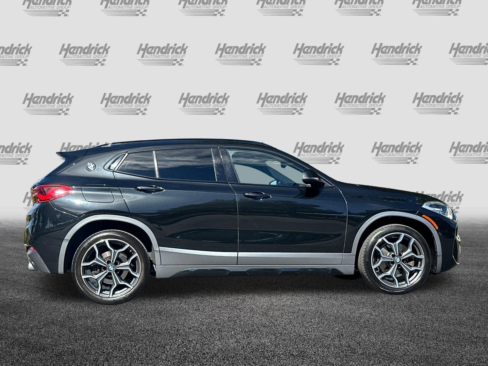 Used 2018 BMW X2 xDrive28i w/ M SportX Package AWD/4WD image 3