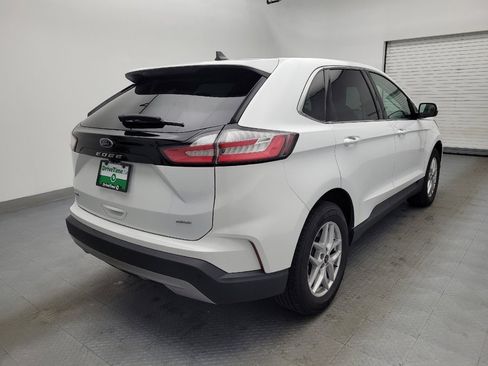Used 2023 Ford Edge SEL image 9