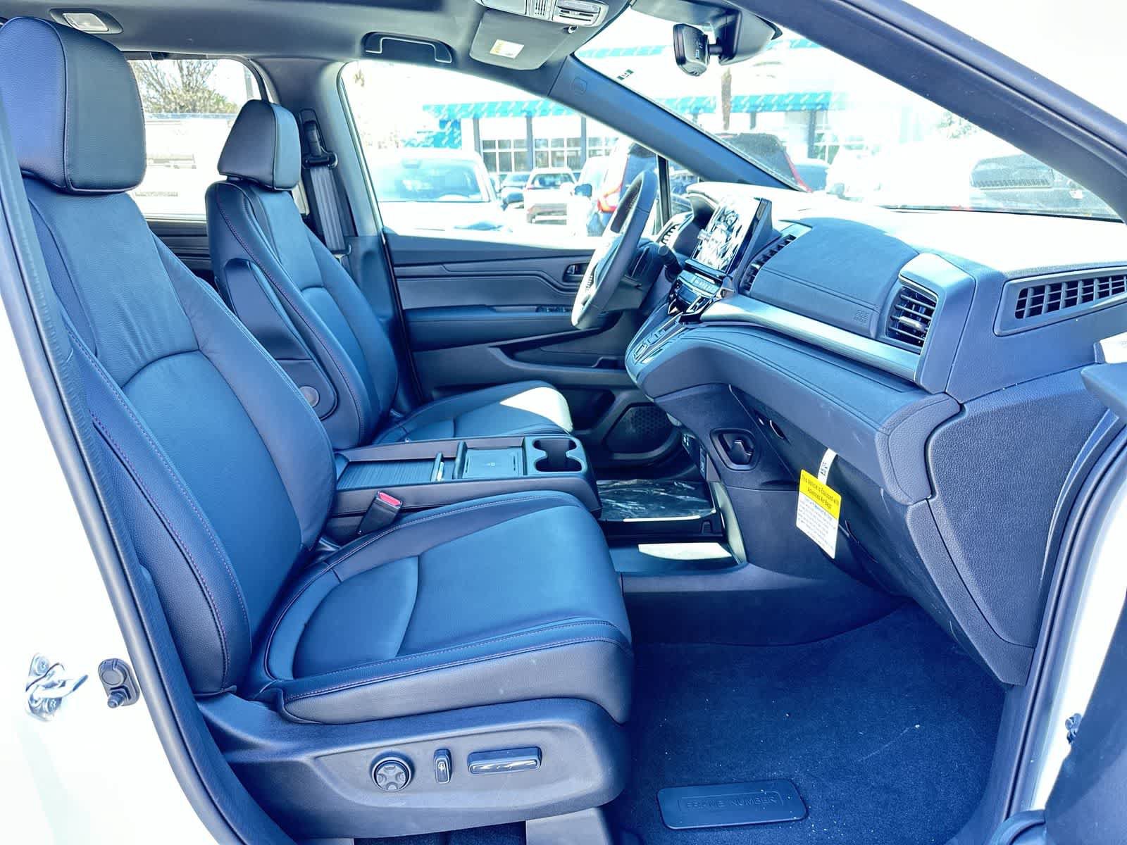 New 2026 Honda Odyssey Sport-L image 17