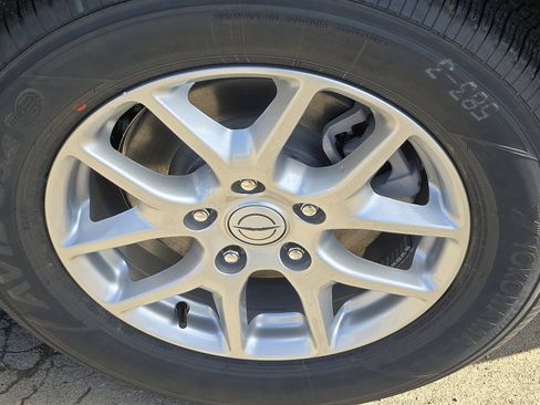 New 2026 Chrysler Pacifica Select image 4