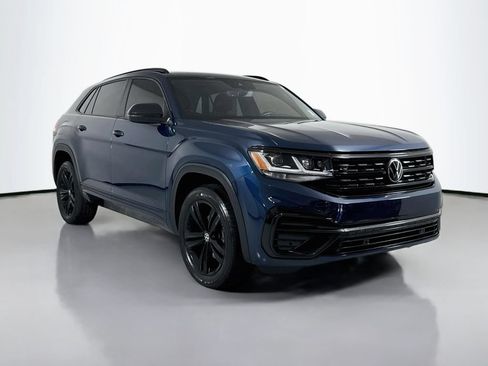 Used 2023 Volkswagen Atlas Cross Sport SEL R-Line AWD/4WD image 4