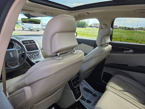 Used 2019 Lincoln Nautilus Reserve w/ Driver Assistance Package AWD/4WD image 50