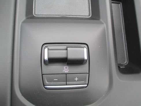 New 2026 GMC Sierra 2500 AT4X AWD/4WD image 21