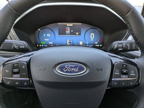 New 2026 Ford Escape SE w/ PHEV Premium Package image 22