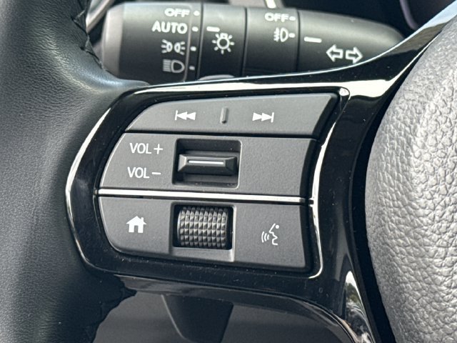 Used 2025 Honda Pilot EX-L image 36