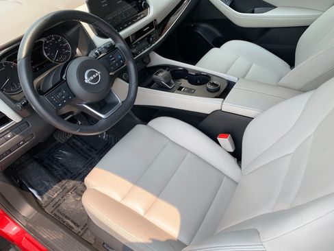 Used 2022 Nissan Rogue SL w/ SL Premium Package AWD/4WD image 12