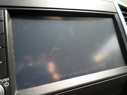 Used 2020 Nissan Frontier SV image 11