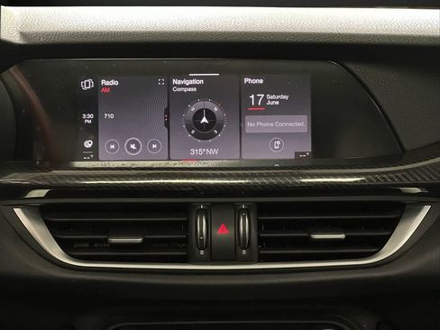 Used 2020 Alfa Romeo Stelvio Ti w/ Nero Edizione image 27