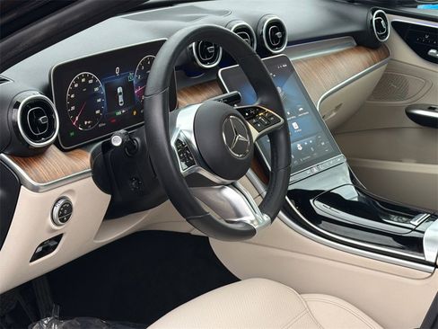 Used 2023 Mercedes-Benz C 300 4MATIC Sedan image 14