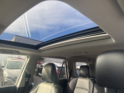 Used 2015 Toyota 4Runner SR5 image 8