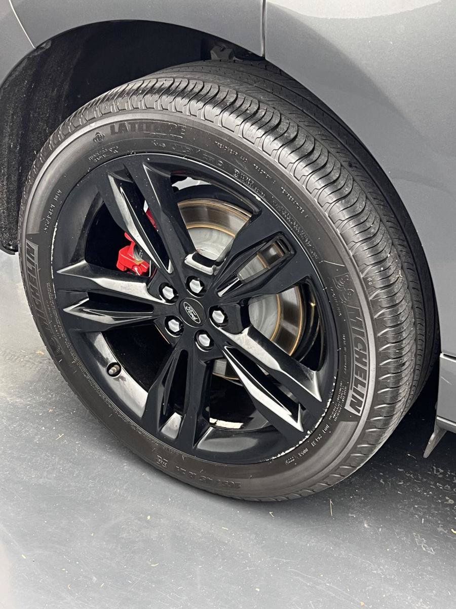 Used 2019 Ford Edge ST w/ Equipment Group 401A AWD/4WD image 42