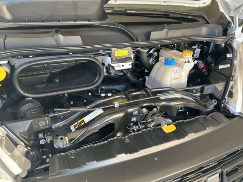 New 2026 RAM ProMaster 2500 w/ Premium Convenience Group image 10