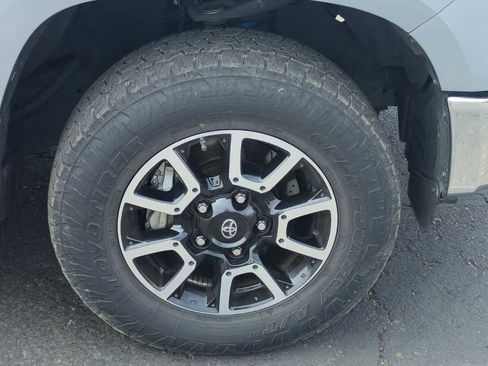 Used 2019 Toyota Tundra SR5 w/ TRD Off Road Package image 6