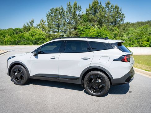 Used 2026 Kia Sportage X-Line w/ X-Line Premium Package AWD/4WD image 7