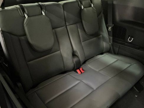 New 2026 Ford Explorer Active w/ Active Comfort Package AWD/4WD image 18