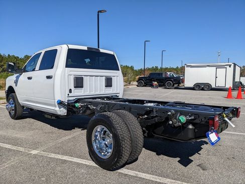 New 2026 RAM 3500 Tradesman w/ Chrome Appearance Group A image 14