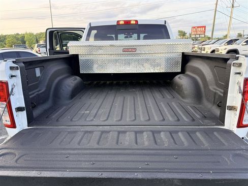 Used 2022 RAM 2500 Tradesman AWD/4WD image 17