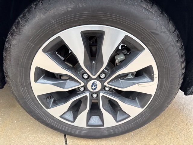 Certified 2024 Subaru Outback Limited AWD/4WD image 8