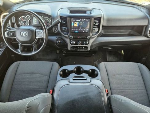 Used 2024 RAM 3500 Tradesman w/ Chrome Appearance Group image 25