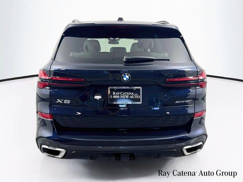 Used 2025 BMW X5 xDrive40i w/ M Sport Package AWD/4WD image 6