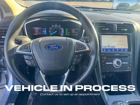 Used 2020 Ford Fusion Titanium image 14