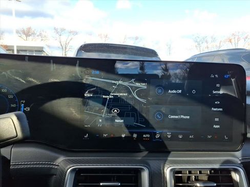 Used 2024 Ford Mustang GT Premium image 16