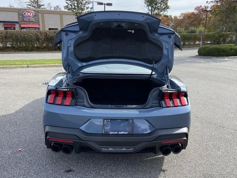 Used 2024 Ford Mustang Dark Horse image 28