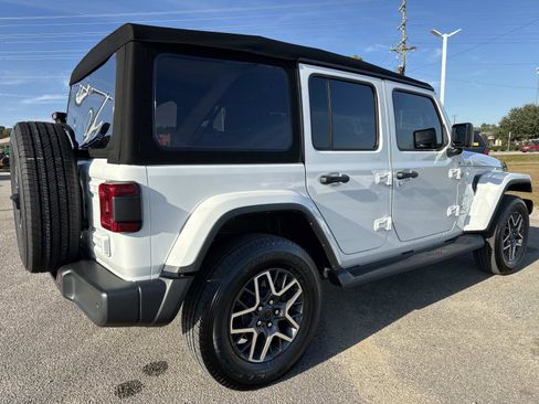 Used 2024 Jeep Wrangler Sahara w/ Safety Group image 4