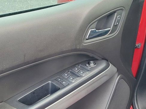 Used 2016 Chevrolet Colorado LT w/ LT Convenience Package AWD/4WD image 14