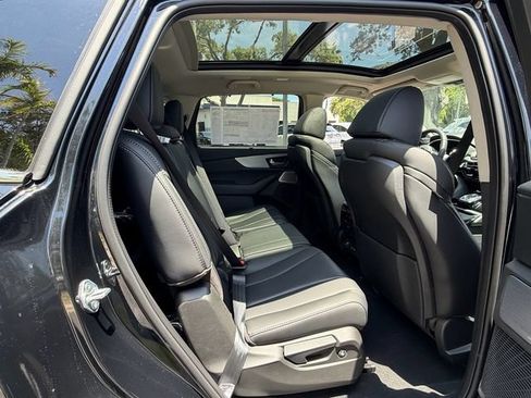 New 2026 Acura MDX w/ Technology Package FWD image 16