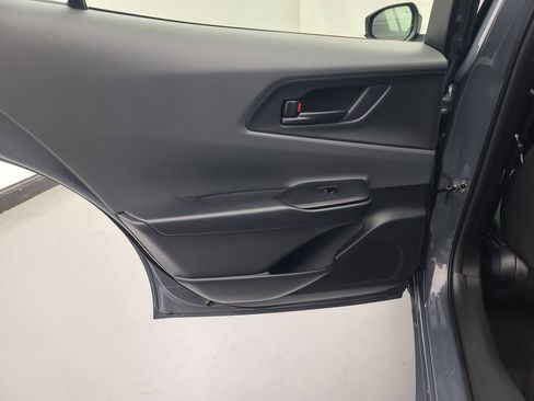 Used 2025 Toyota Prius LE image 17