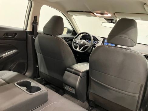 Used 2025 Nissan Altima 2.5 SV FWD image 46