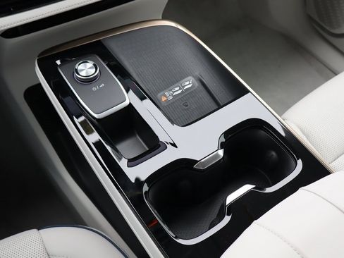 New 2026 Buick Enclave Avenir w/ Super Cruise Package image 18