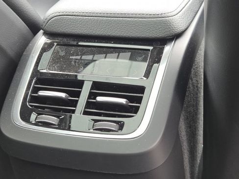 Used 2020 Volvo XC60 T5 Inscription AWD/4WD image 35