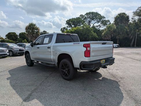 Used 2021 Chevrolet Silverado 1500 LT Trail Boss w/ Bed Protection Package AWD/4WD image 7