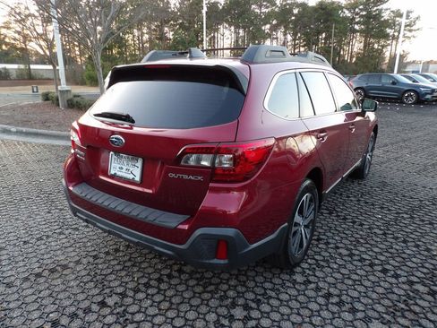 Used 2019 Subaru Outback 2.5i Limited w/ Popular Package #2 image 5