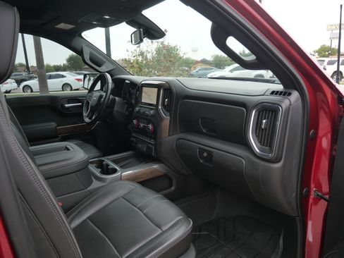 Used 2019 Chevrolet Silverado 1500 High Country image 13