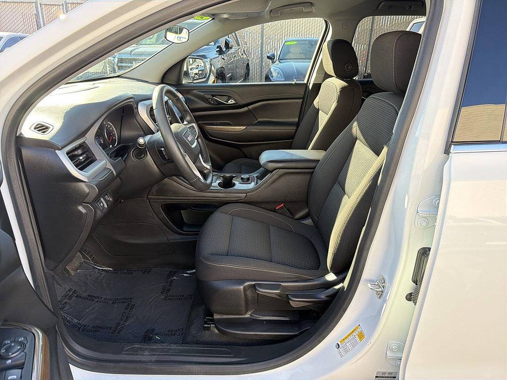 Used 2023 GMC Acadia SLE FWD image 17
