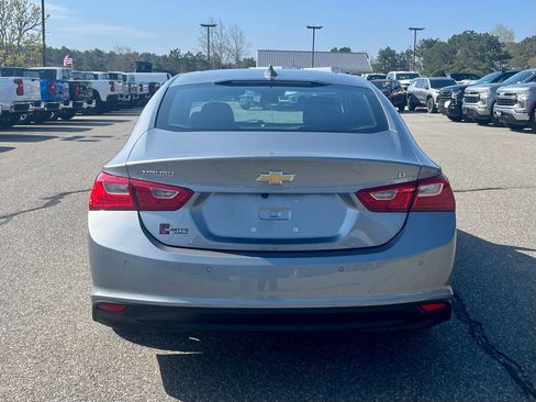 Used 2024 Chevrolet Malibu LT FWD image 4
