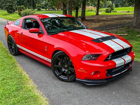 Used 2014 Ford Mustang Shelby GT500 w/ Equipment Group 821A RWD image 28