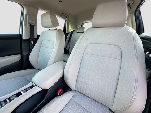 Certified 2023 Honda HR-V LX image 19
