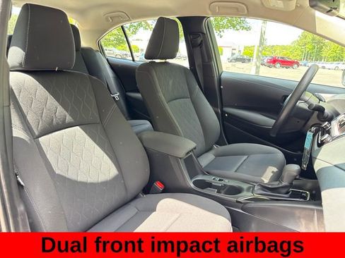 Used 2025 Toyota Corolla LE FWD image 25